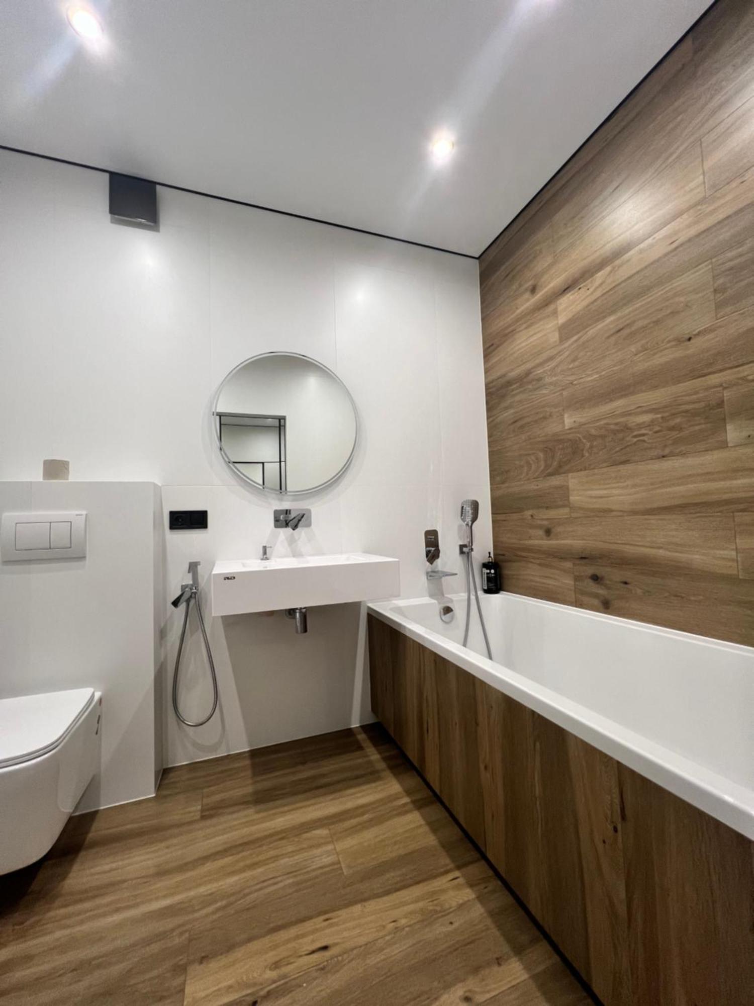 Апартаменти В Районі Автовокзалу Поблизу Обласноі Лікарні Жк Great House Rivne Bagian luar foto